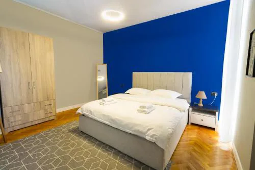 Central Cane Apartment 2