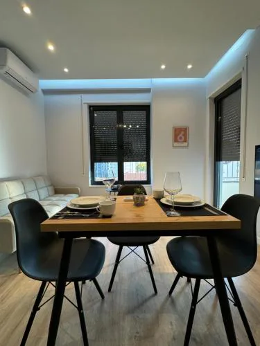 Central modern apartment at Tirana