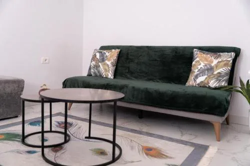 Central Stay Apartment