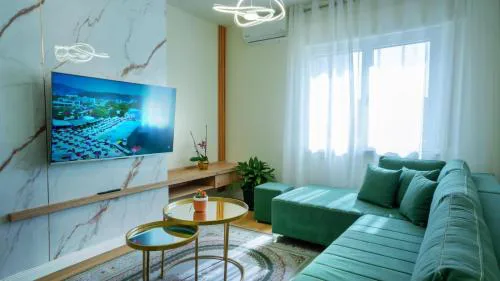 Chic Apartament