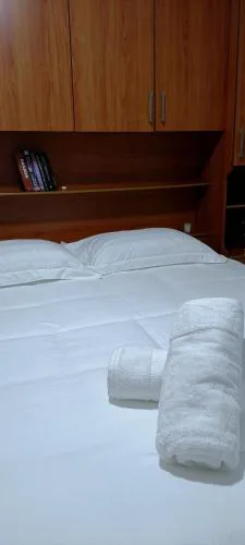 Cozy & Fresk Bunk'art Apartment