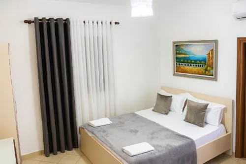 Deni's Family Apartment in New BLVD