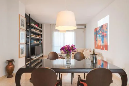 Downtown Apartment Tirana