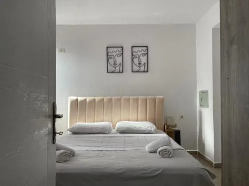 Downtown Boulevard enchanting apartment!