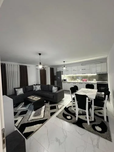 Elezi Apartment City Centre