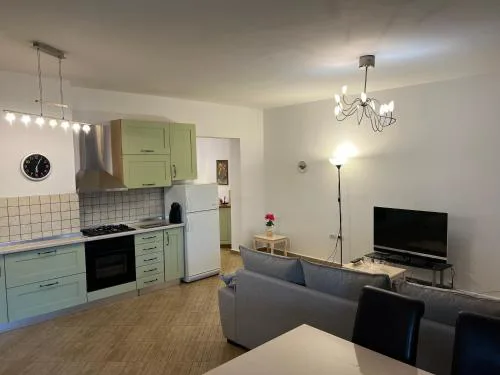 Elin's View Stylish Central Apartment with Panoramic Terrace