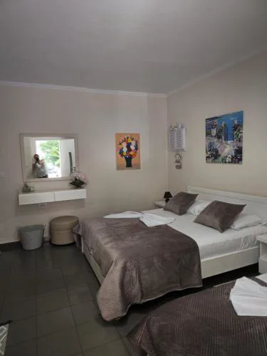 Endi City Centre Room