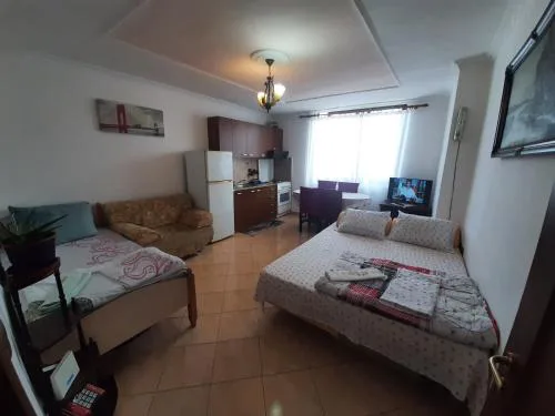 Genti Apartment