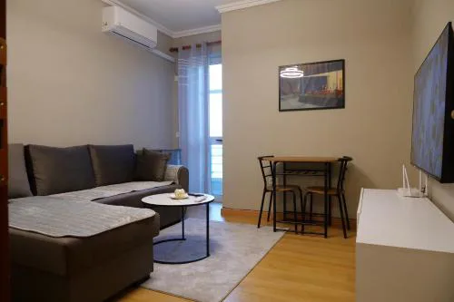 Gogo Apartment