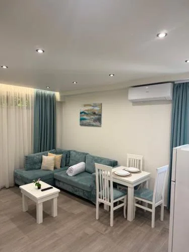 Greis apartments 1
