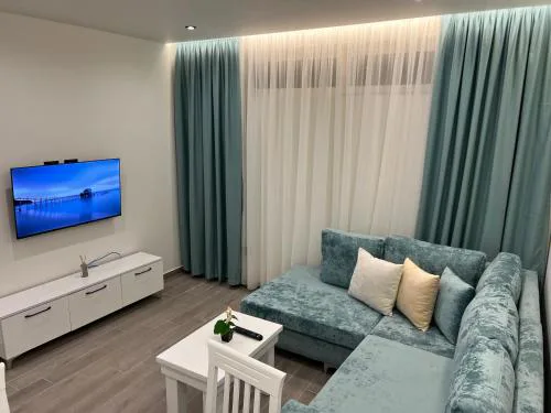 Greis Apartments