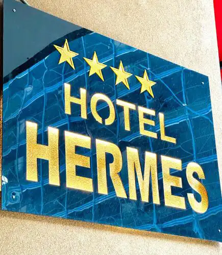 Hotel Hermes T