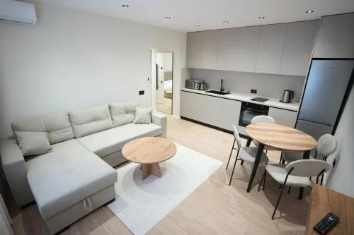 Huqi Luxury Apartments 1