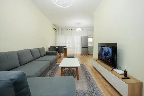 IZZY Apartments