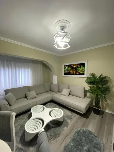 Julius Apartment