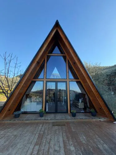 Kroi Cabins