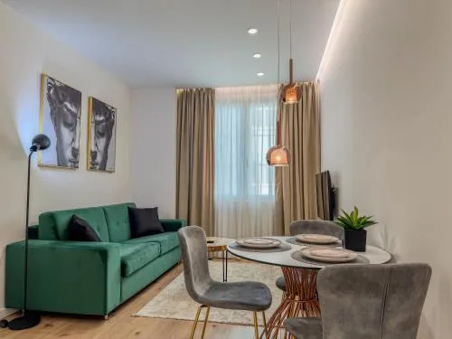 Lalas Central Tirana Apartments 2