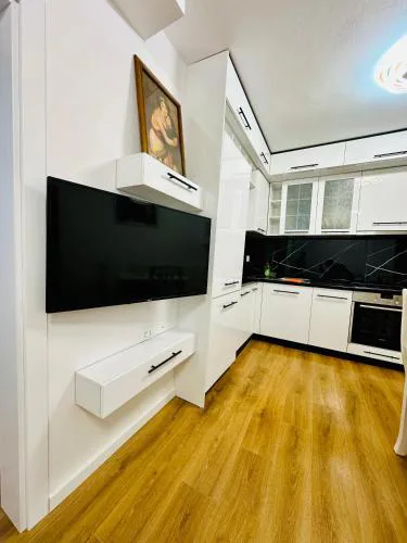 Lit Apartment