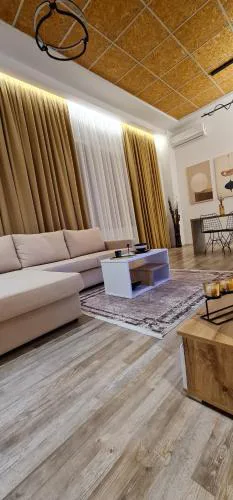 LUXURY APARTMENT
