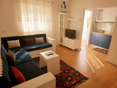 Marina's apartment QSUT