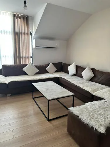 Mera Home 2