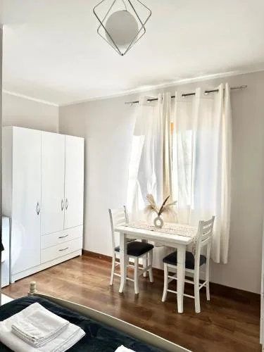 META Apartments