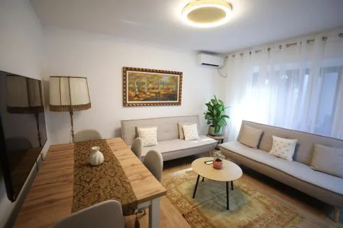 Mikaels Apartment