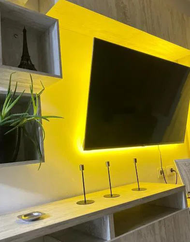 Montrix Cozy Apartment in City Center
