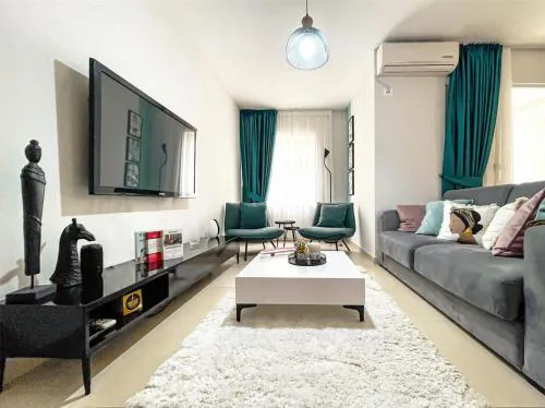 New Bazaar stylish apartment in Tirana’s heart