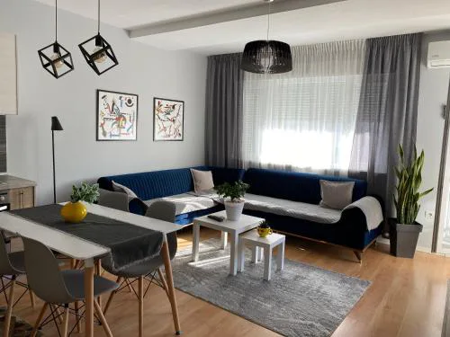 Pandora’s City Apartment