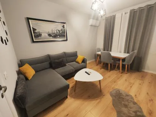 Ring Center Downtown Apartment