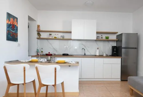 Rondine Studio Apartment