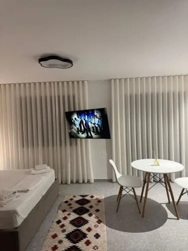 Roomy Central