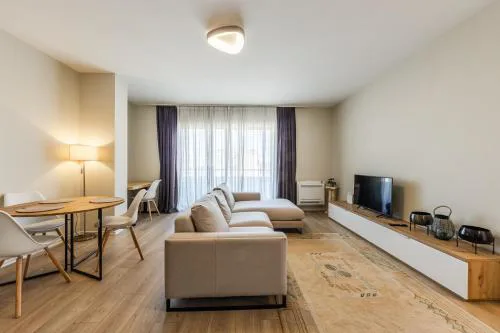 Skai Apartment by Kondo Stays