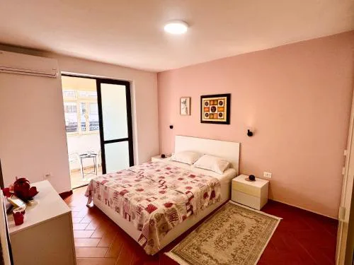 Skerdi’s Apartment - City Center