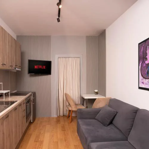 Suprem Apartment Modern Studio Near City Center, Self Check-in & Fast Wi-Fi
