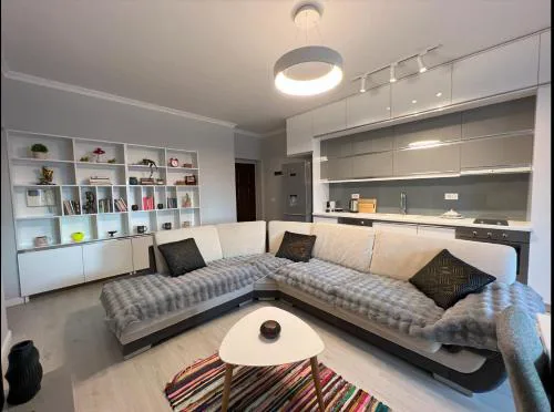 Tirana Gallery Apartment - City Center View