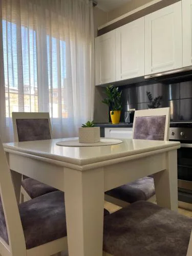 Tirana New Bazaar-Apartment 1