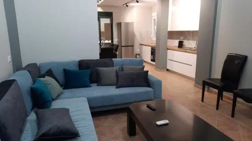 Tirana Nook