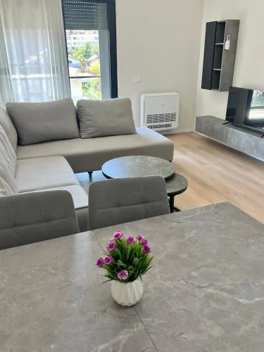 Tirana Oasis Apartment