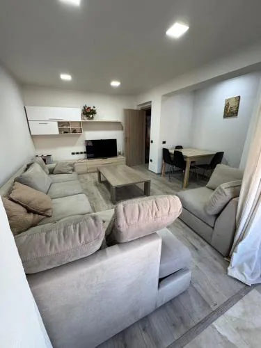 Tirana Skanderbeg corner flat