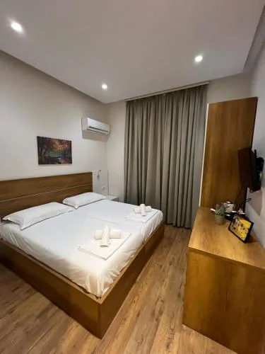 Urban Room 2