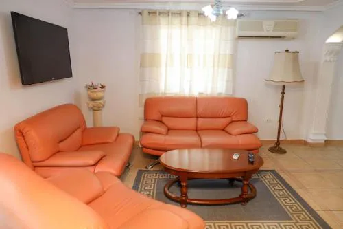Vila Tirana 98