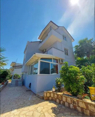 Dema Guesthouse