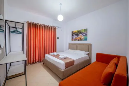 Ergys Apartments
