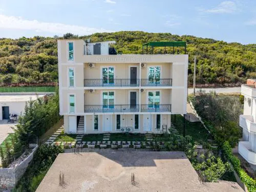 Golden Hill Ksamil