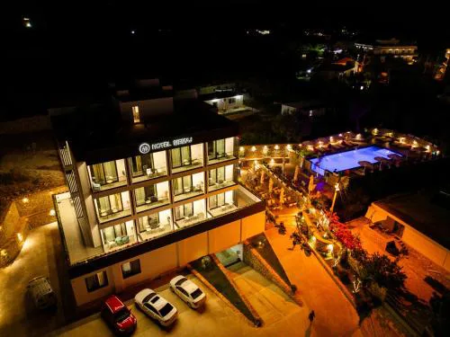 Hotel Memai Suites
