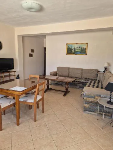 Kohil Guest House