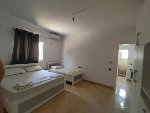 Pajtim Apartments