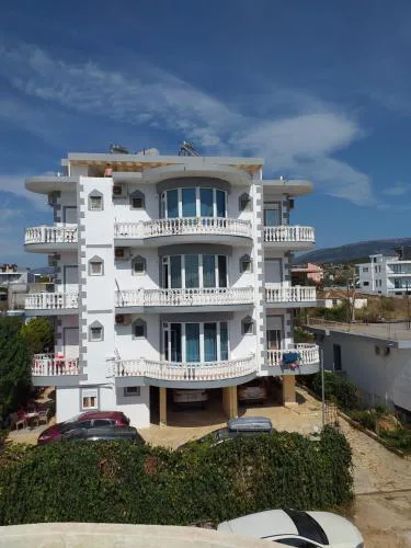 Studio Apartments Rizarjo